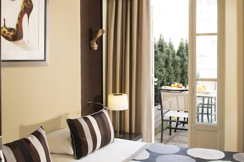 Le M Hotel Paris — 3