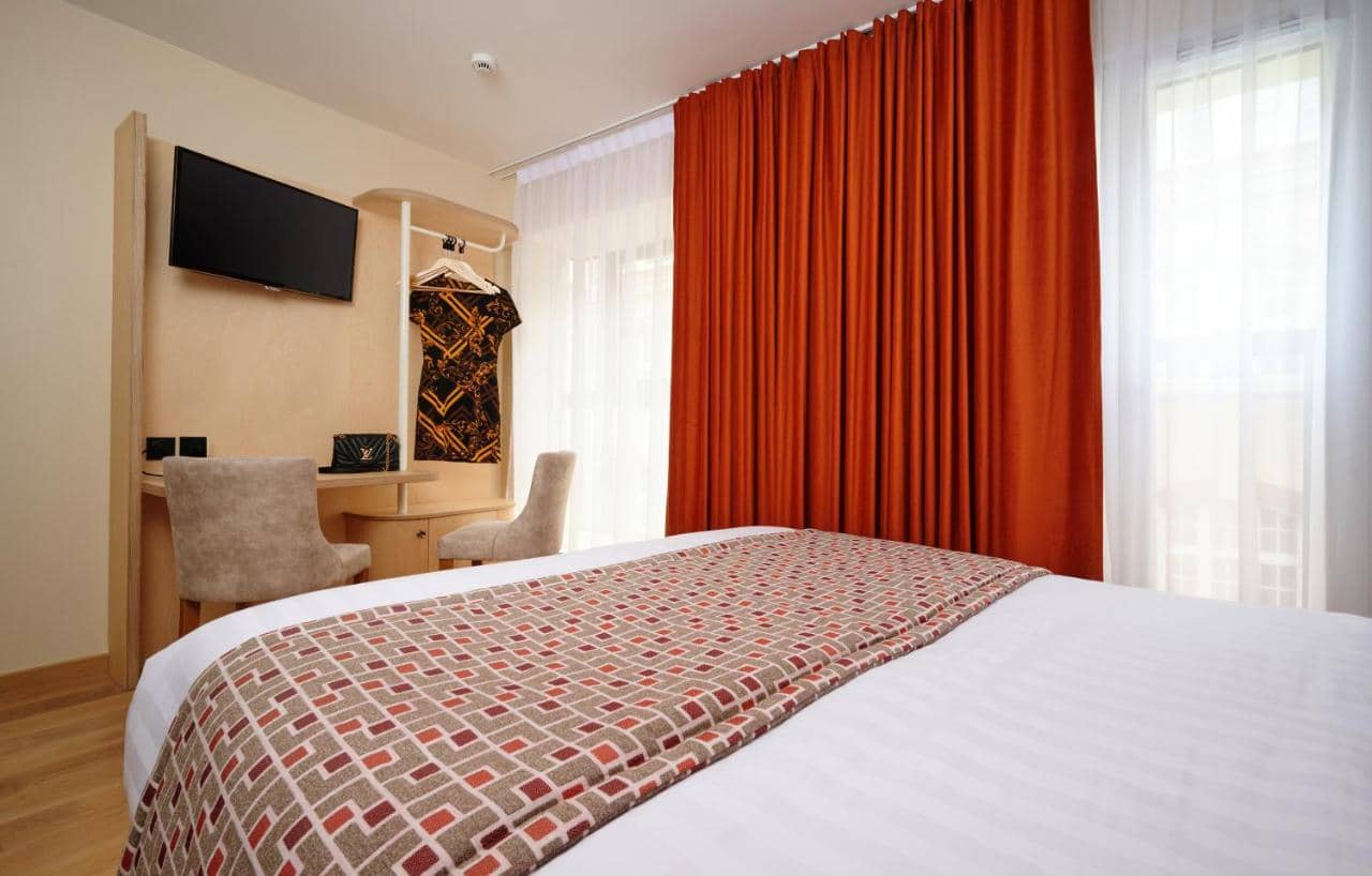 Hotel Vlh Paris Montparnasse Eiffel — 4