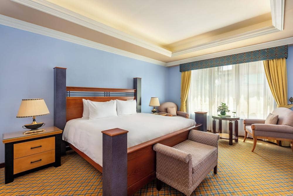 Al Raha Beach Hotel — 5