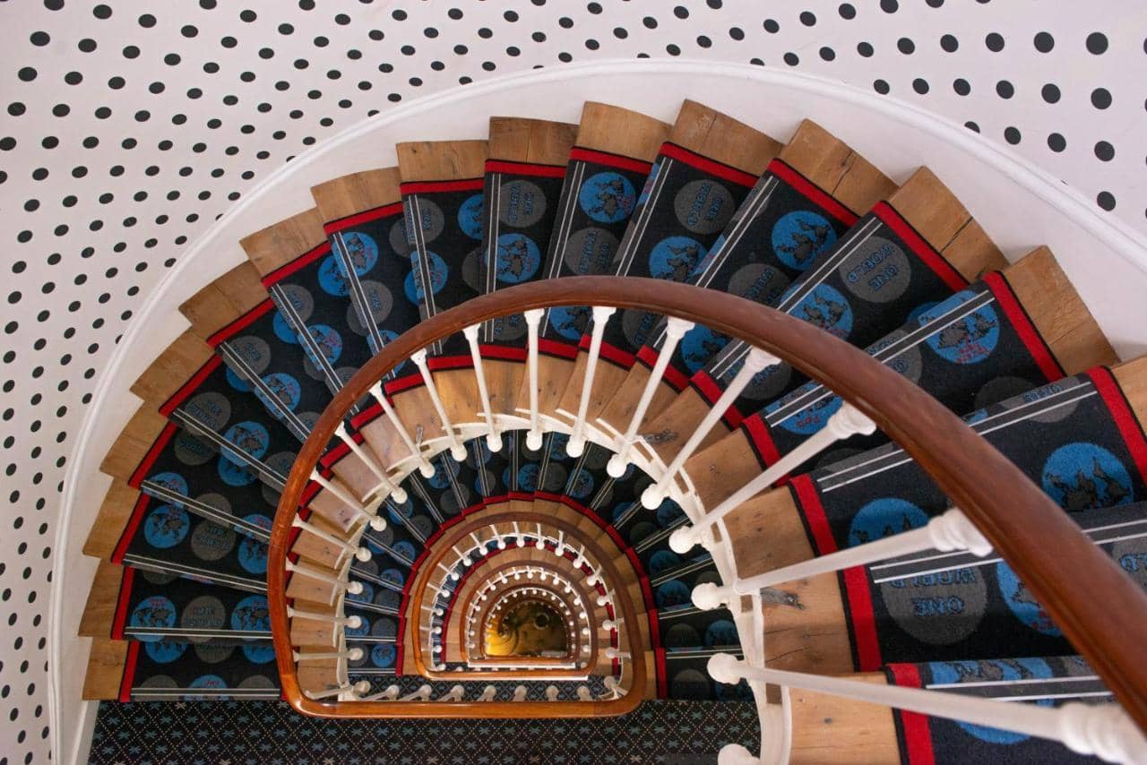 Hotel Astoria — 3