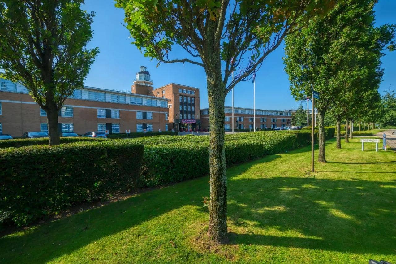 Crowne Plaza Liverpool John Lennon Airport — 4