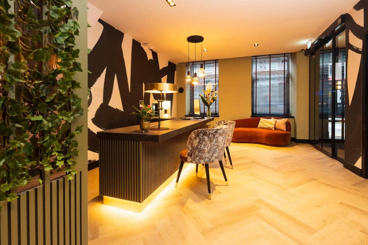Huygens Place