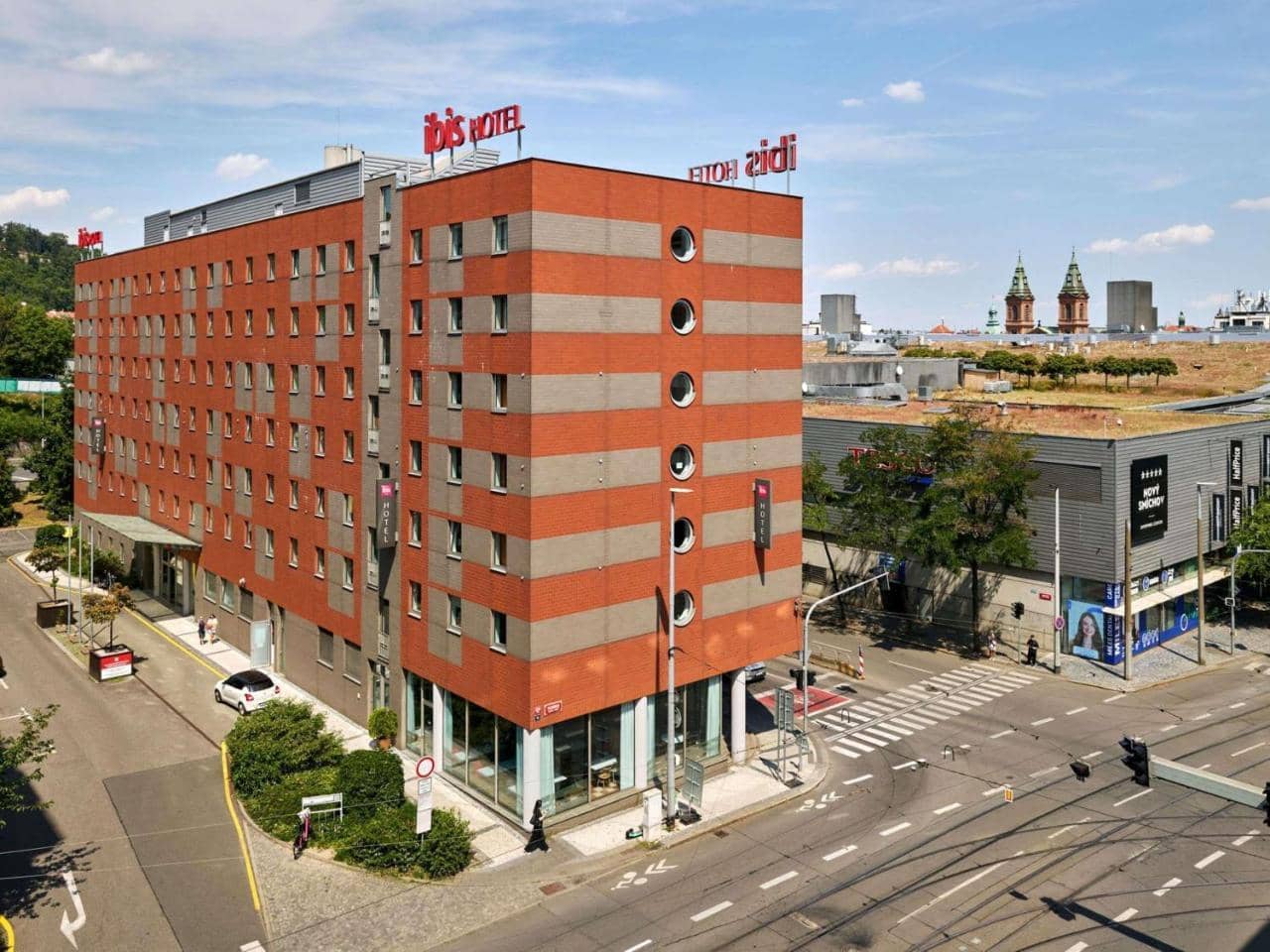 Ibis Praha Mala Strana — 3