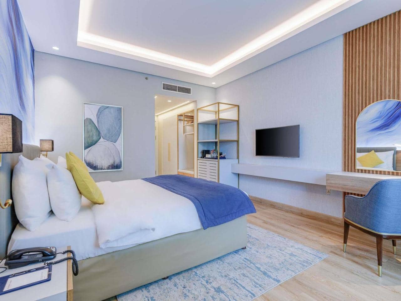 Movenpick Dubai Grand Al Bustan — 5