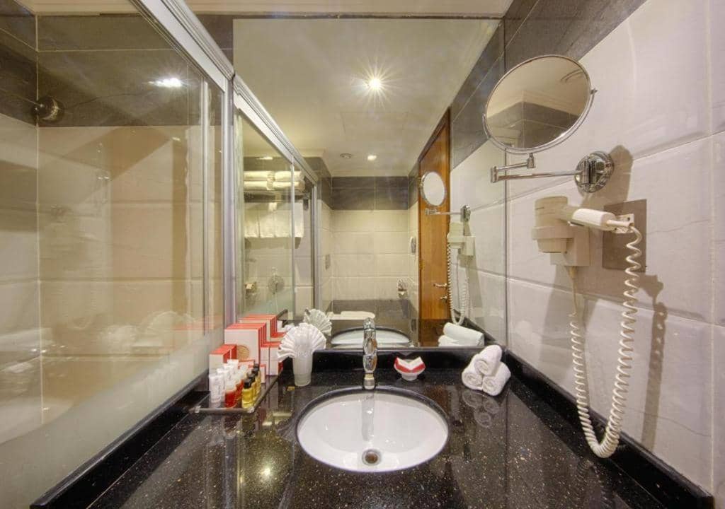 Al Safwah Royale Orchid — 2