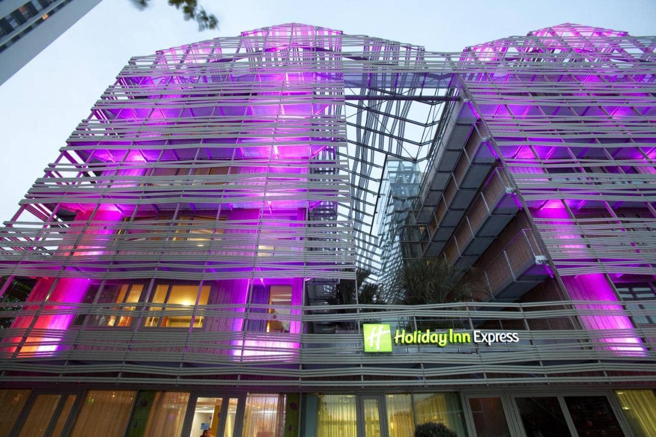 Holiday Inn Express Paris - Canal de la Vilette — 2