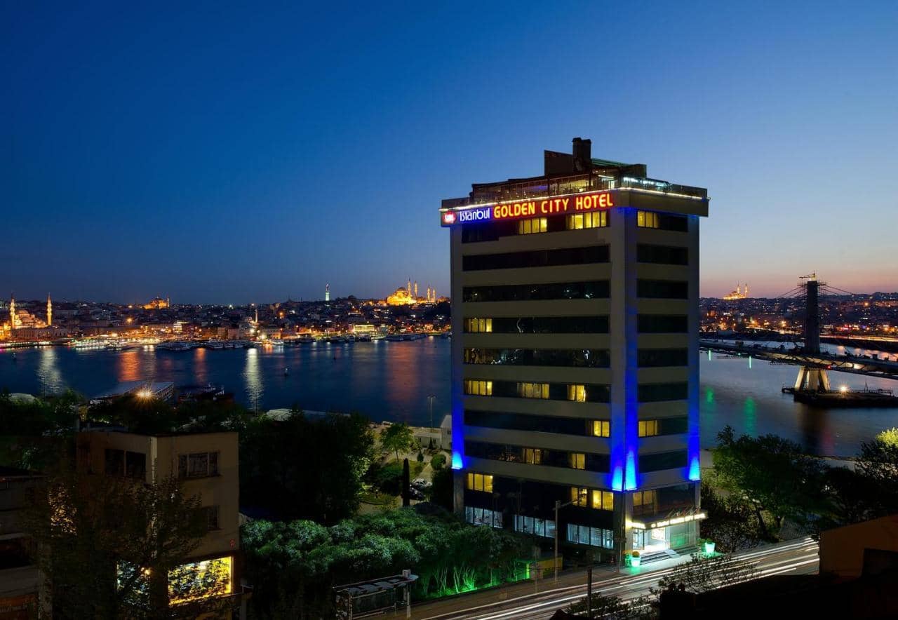 Golden City Hotel — 4