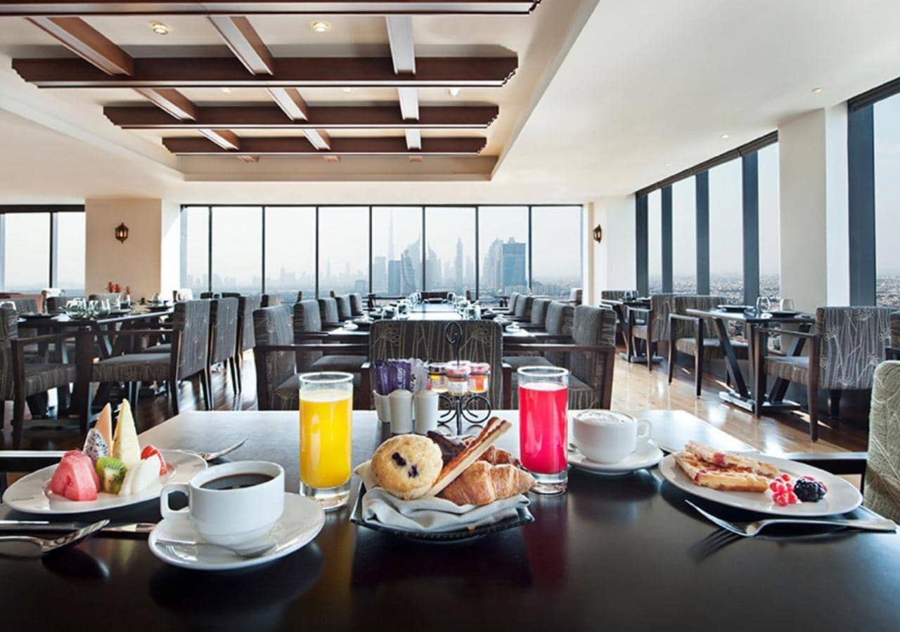 Park Regis Kris Kin Hotel — 3