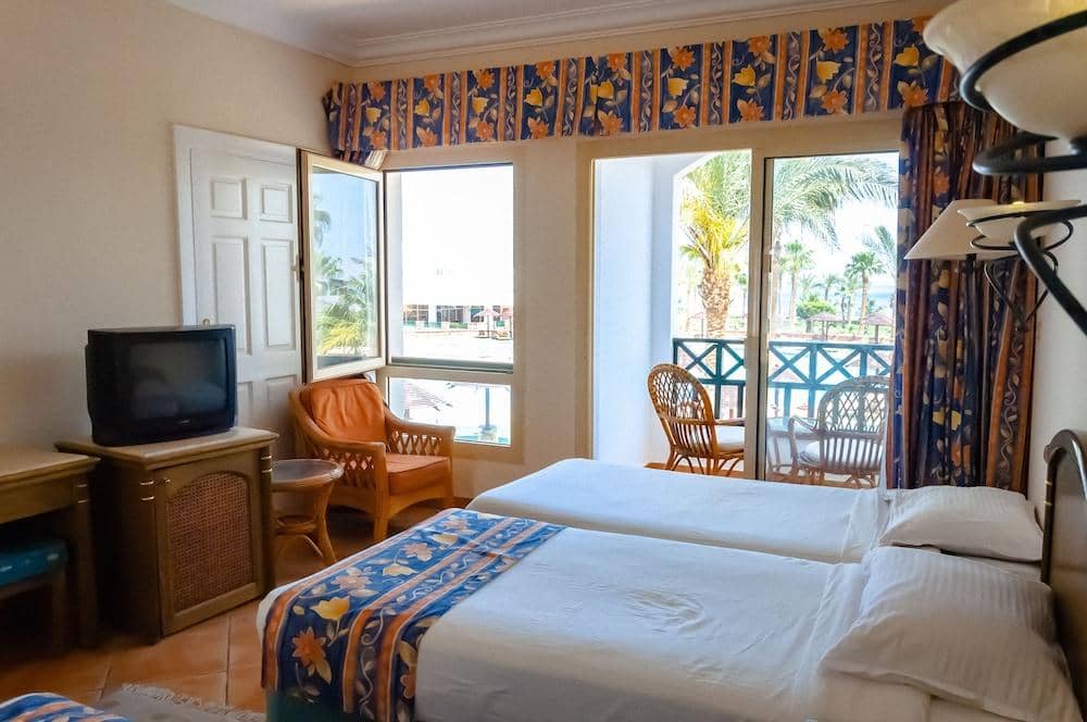 Coral Beach Resort Montazah (Adults only) — 4