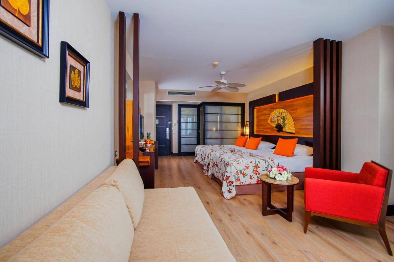 Limak Lara Deluxe Hotel & Resort — 5