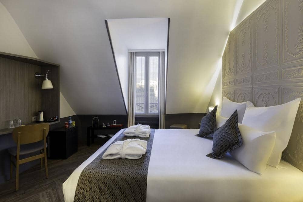 Contact Hotel Alize Paris Montmartre (Adults only) — 4