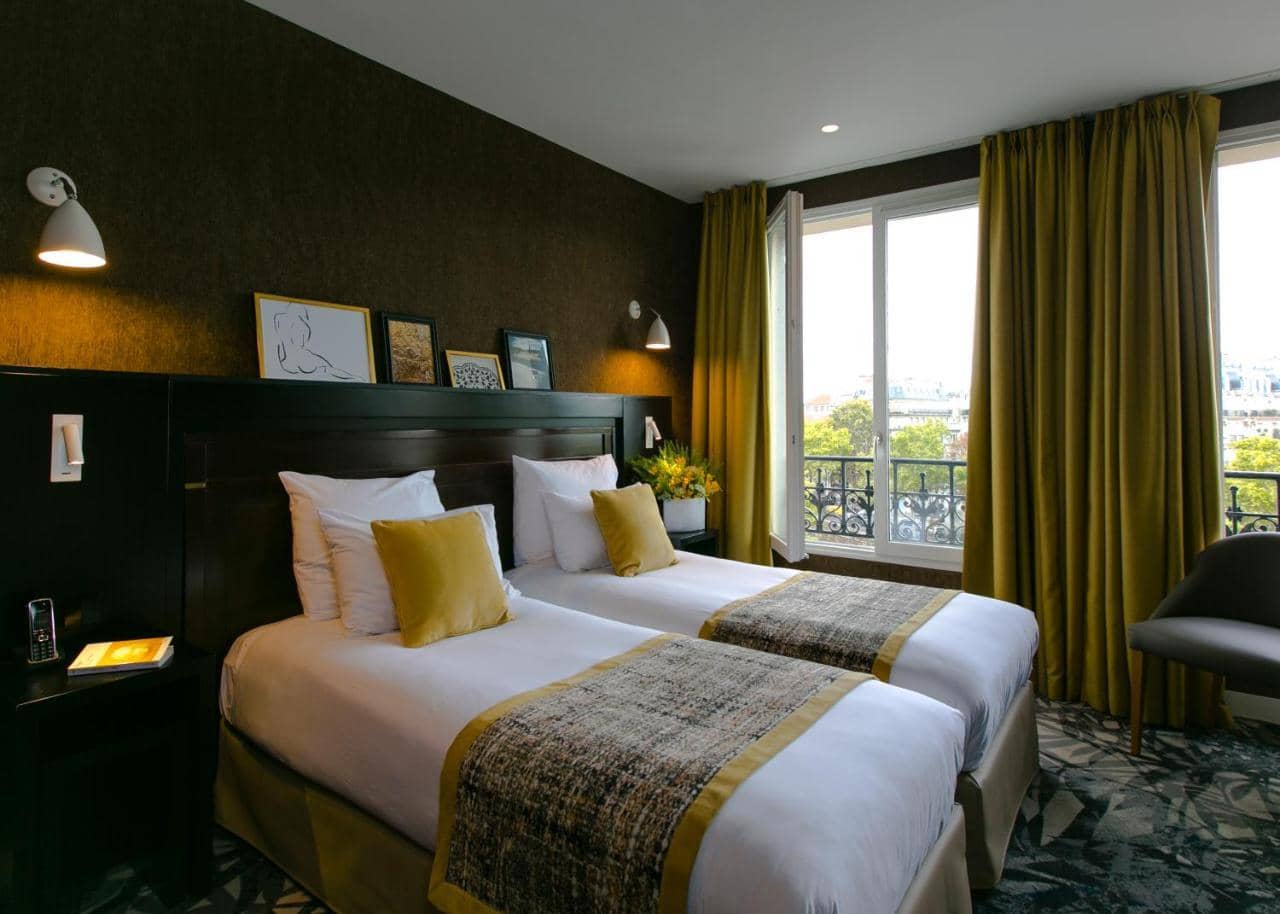 Hotel de Neuville - Arc de Triomphe — 3
