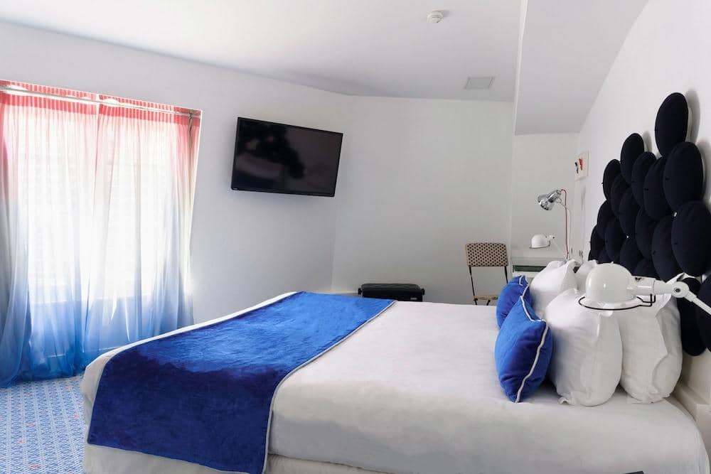 Hotel 34b — 4
