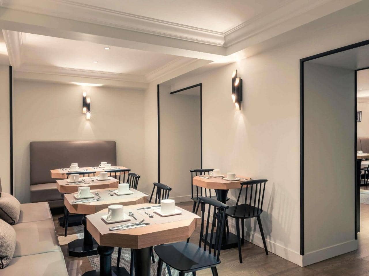 Mercure Paris Arc de Triomphe Wagram Hotel — 4