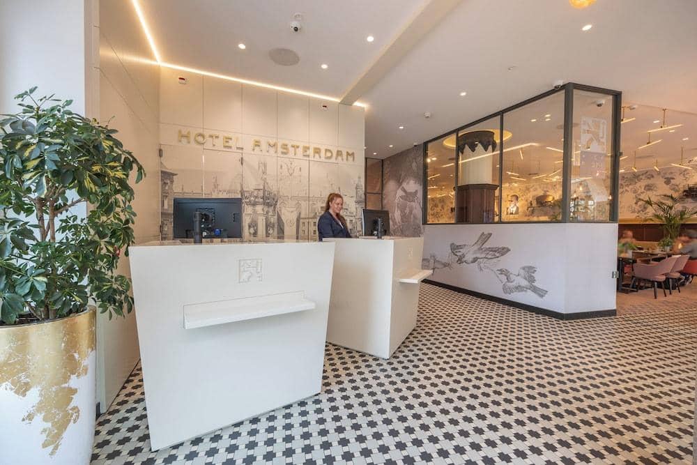 Amsterdam de Roode Leeuw — 4
