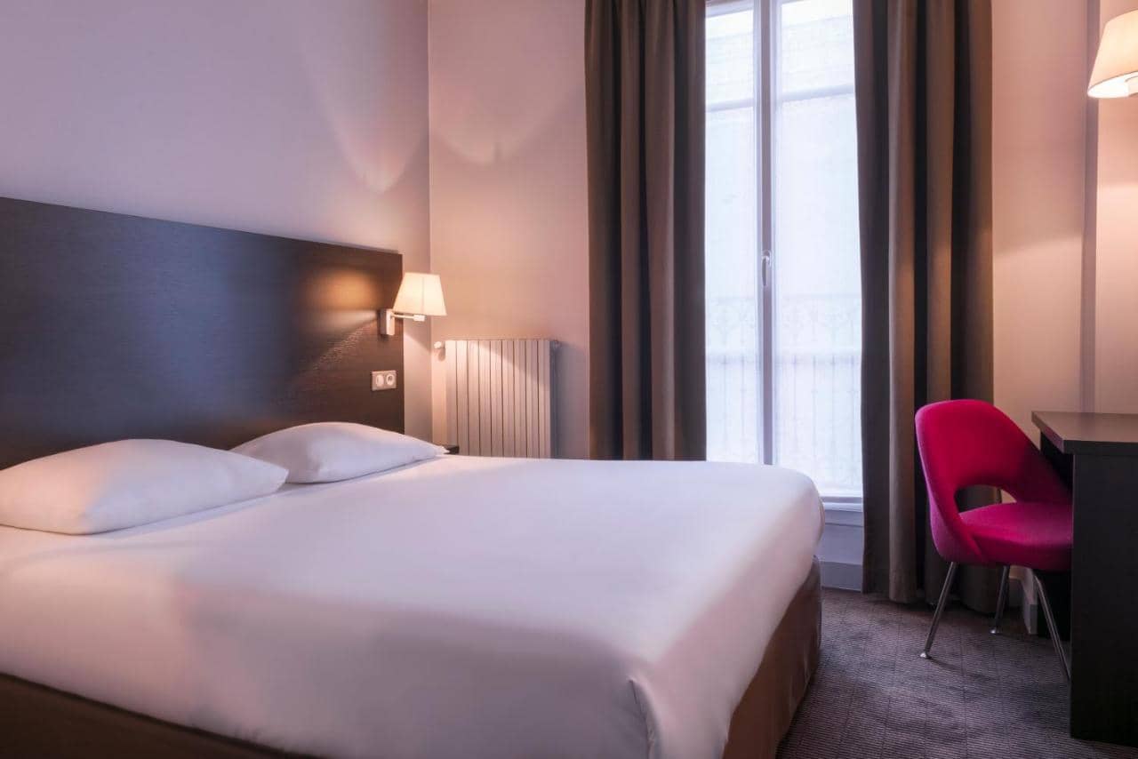 Hotel Des Ecrivains — 5