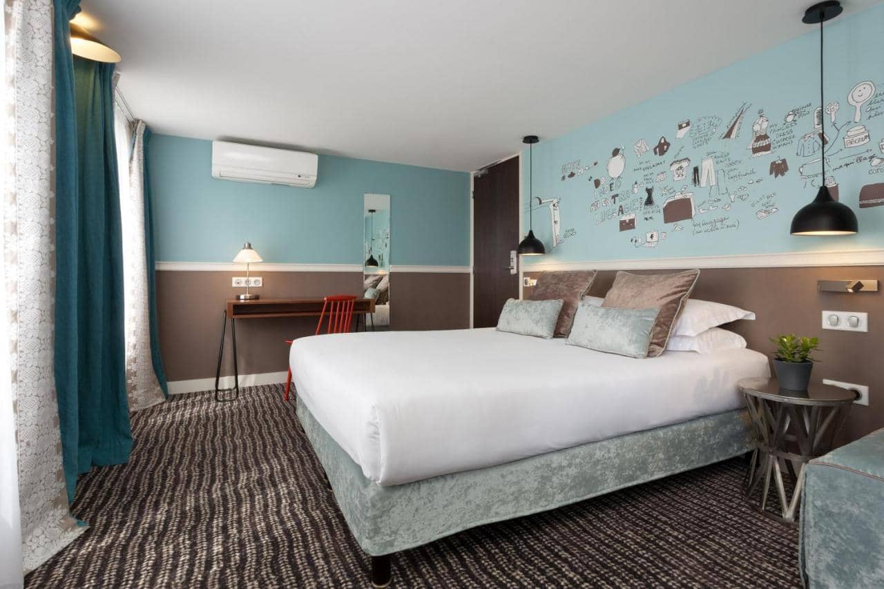 Hotel Des 3 Poussins — 2