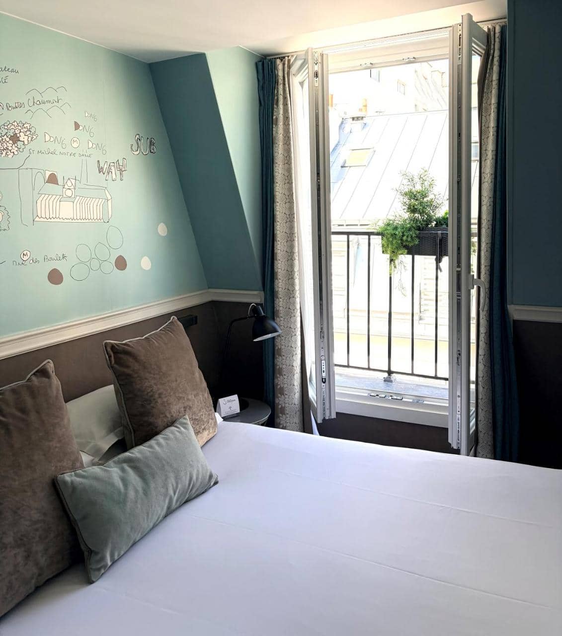 Hotel Des 3 Poussins — 4