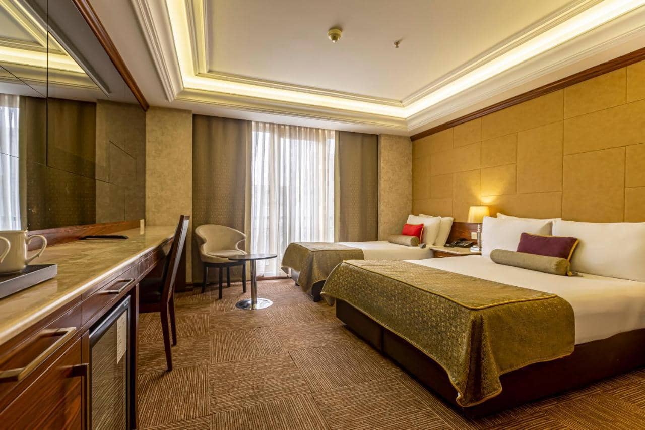 Eurostars Hotel — 5