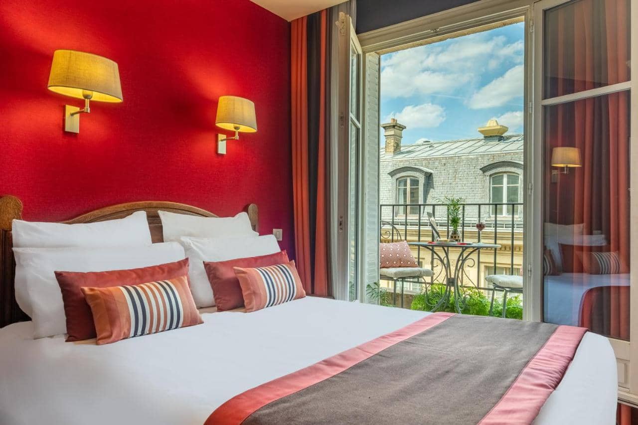 Trianon Rive Gauche — 4