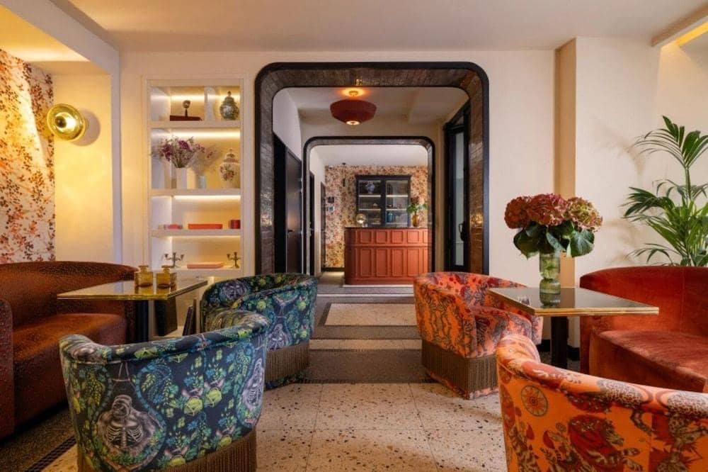 Hotel Ginette a la Folie — 3