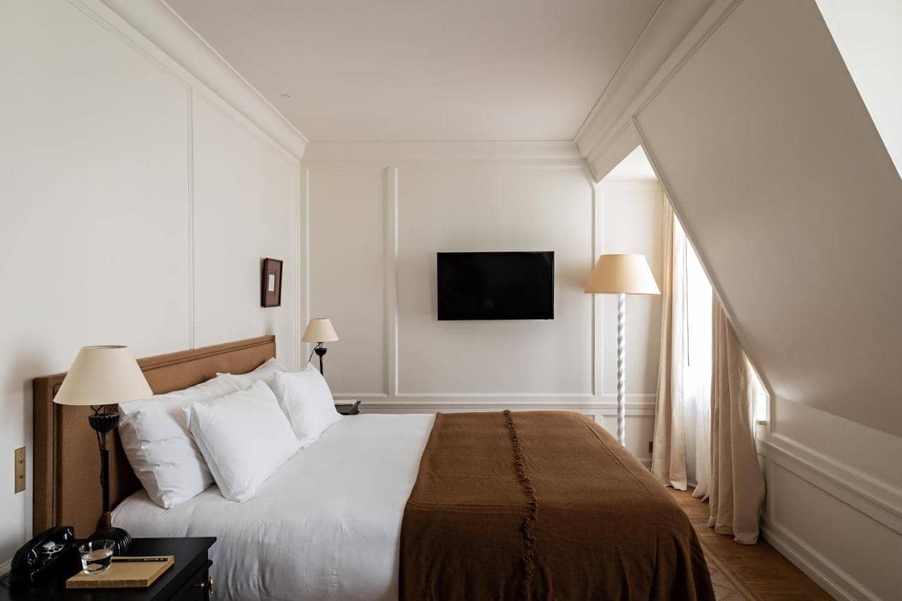 Hotel Balzac — 4