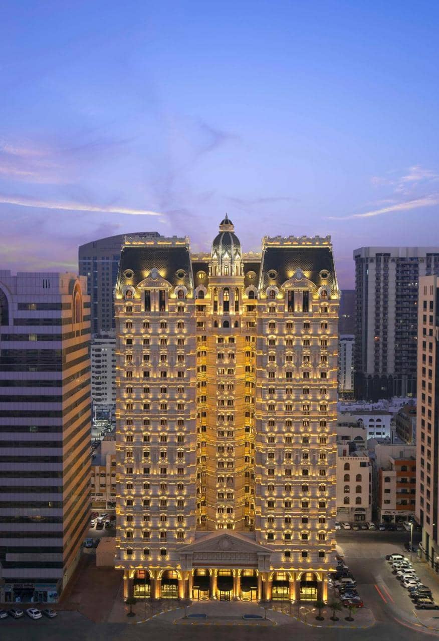 Royal Rose Abu Dhabi, a Curio Collection by Hilton Affiliated Hotel — 3