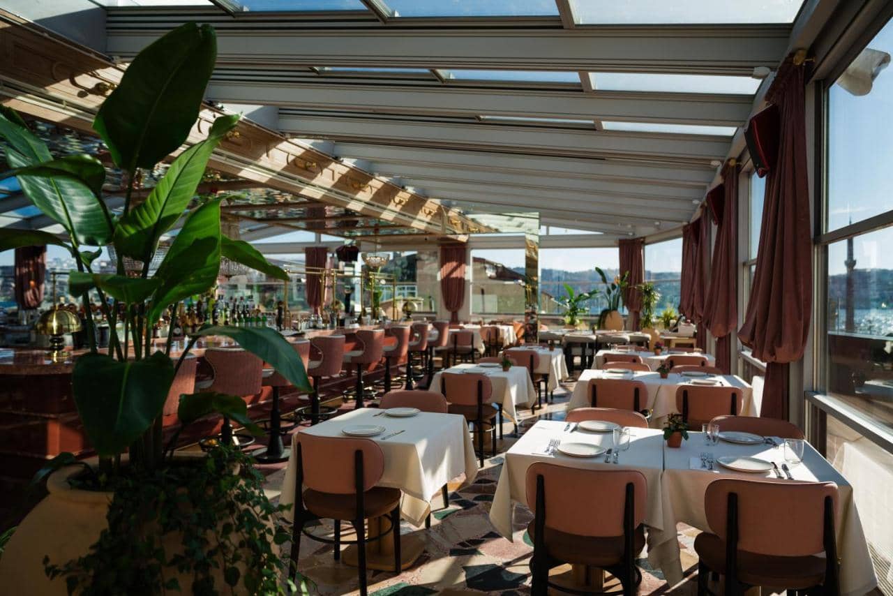 Crowne Plaza Istanbul - Ortakoy Bosphorus — 2