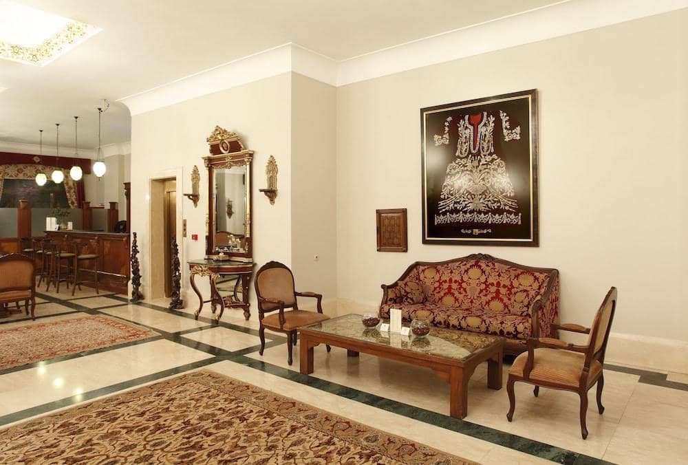 Sultanhan Hotel — 2