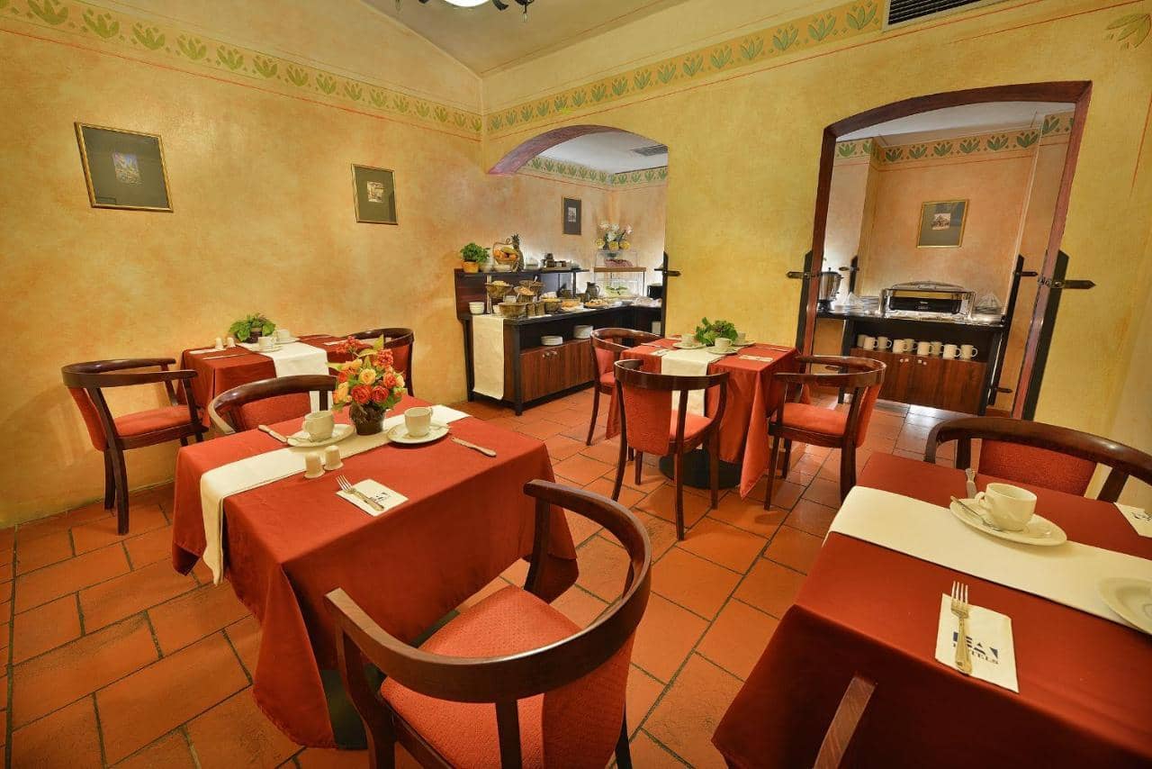Ea Hotel Jeleni Dvur Prague Castle — 2