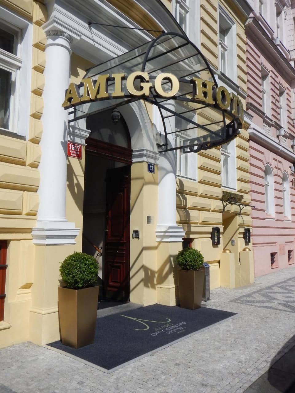 Amigo City Centre Hotel — 2