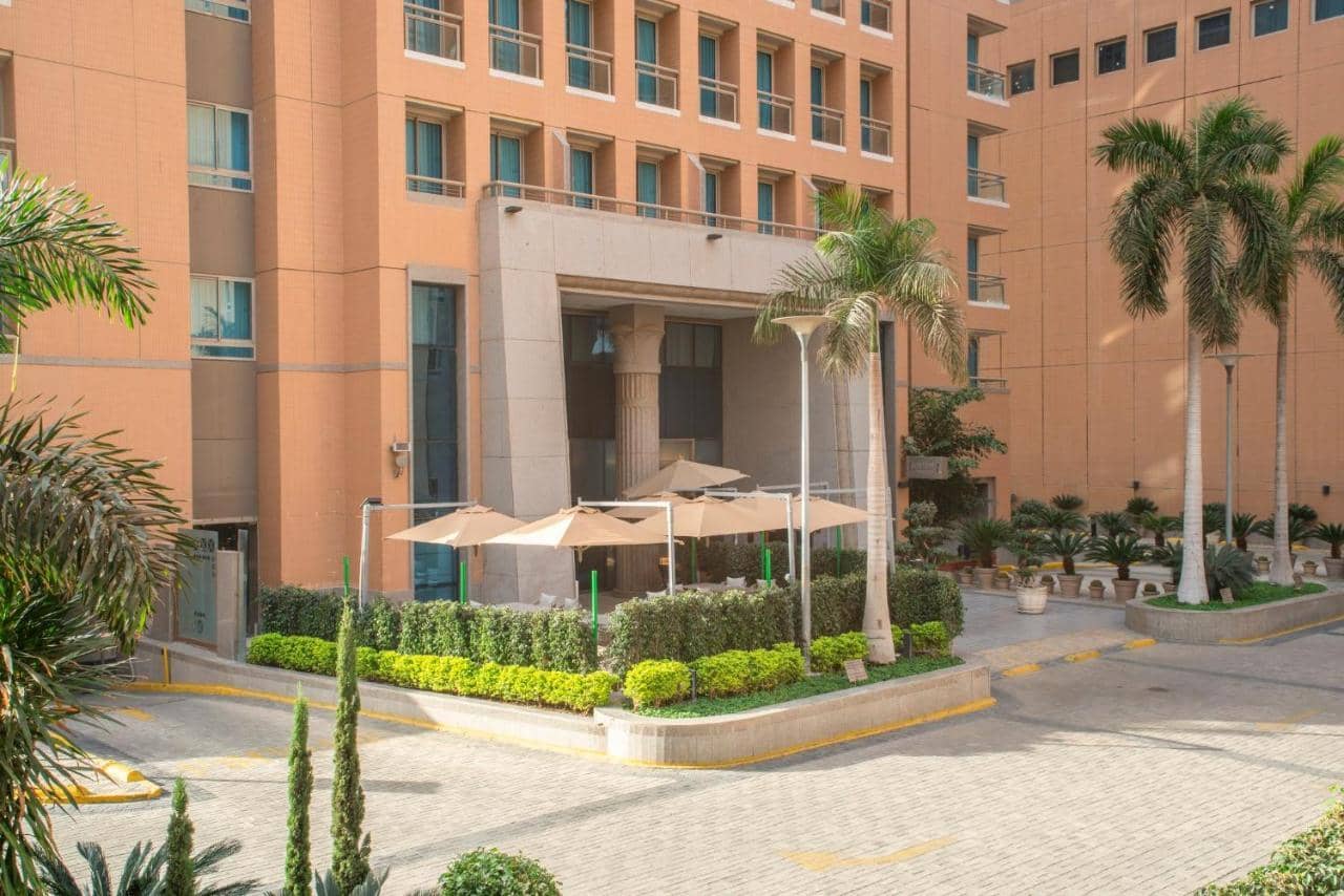 Staybridge Suites Cairo - Citystars — 5