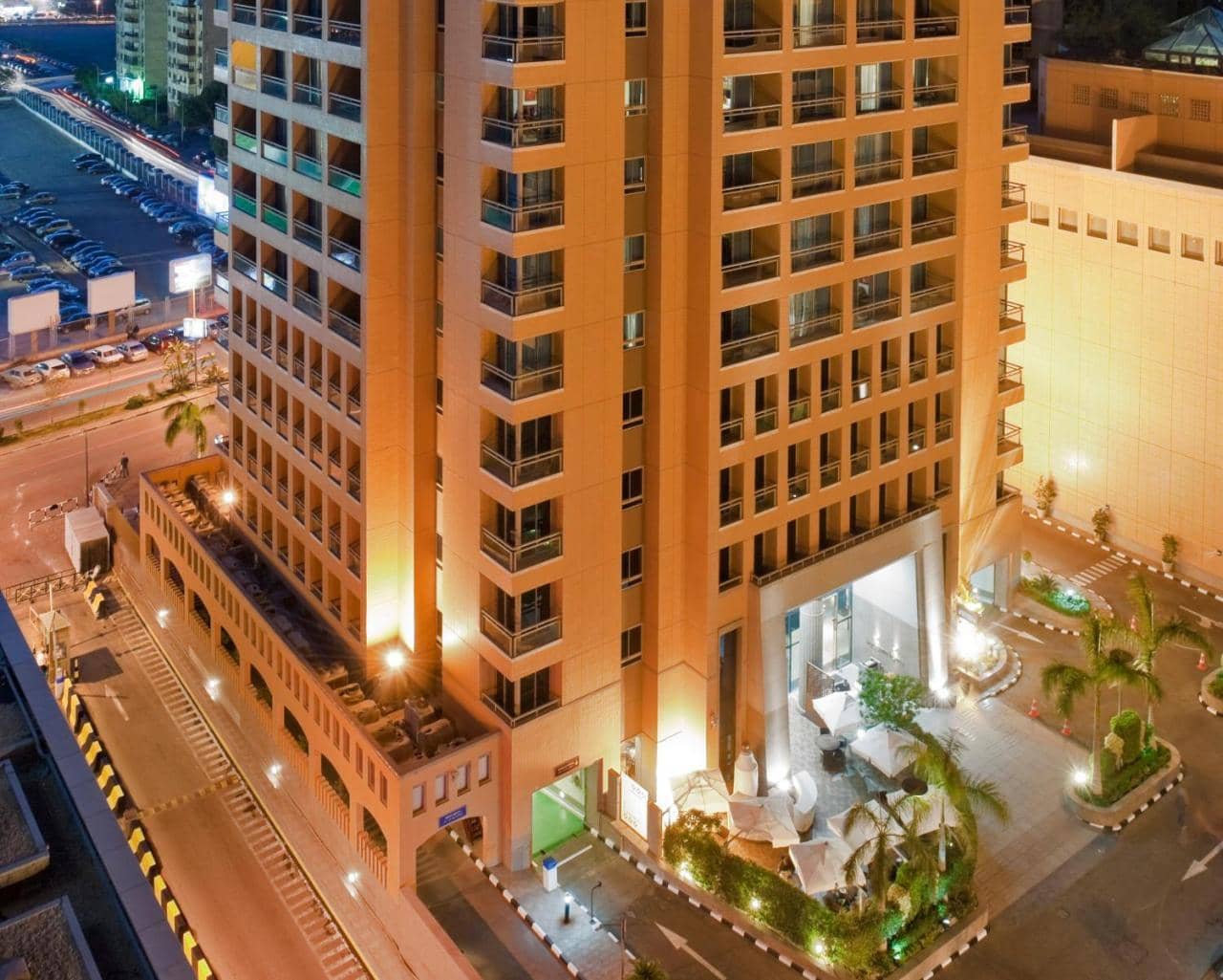 Staybridge Suites Cairo - Citystars — 4