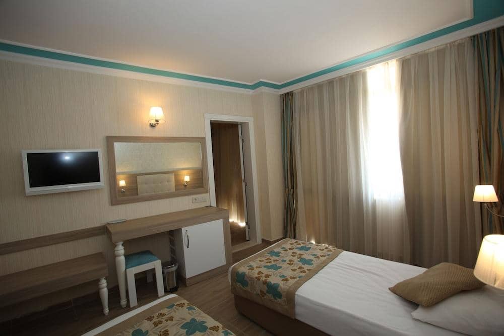 Cender Hotel — 5