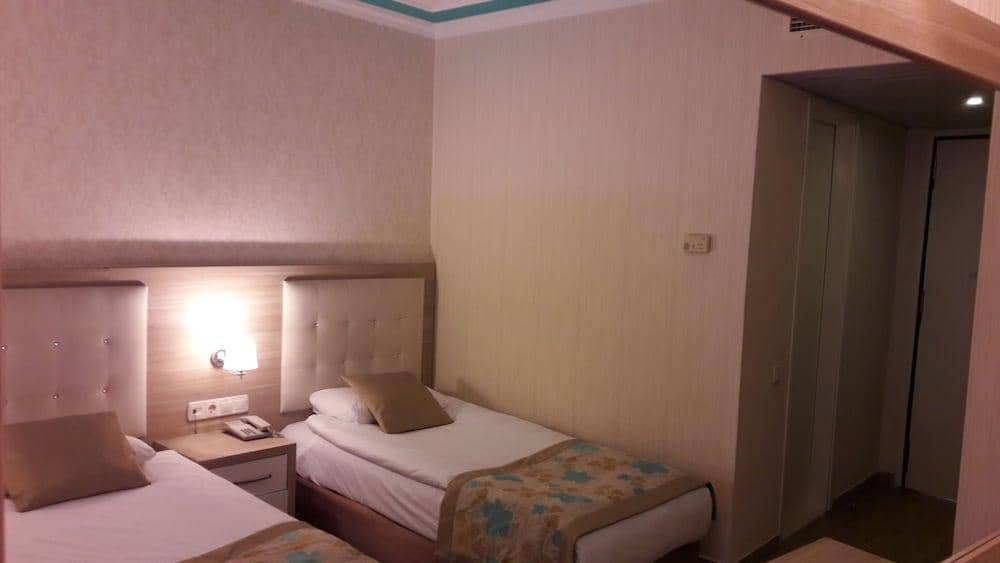Cender Hotel — 3