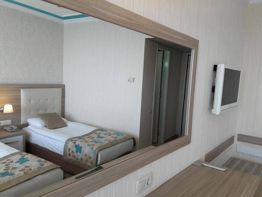 Cender Hotel — 2
