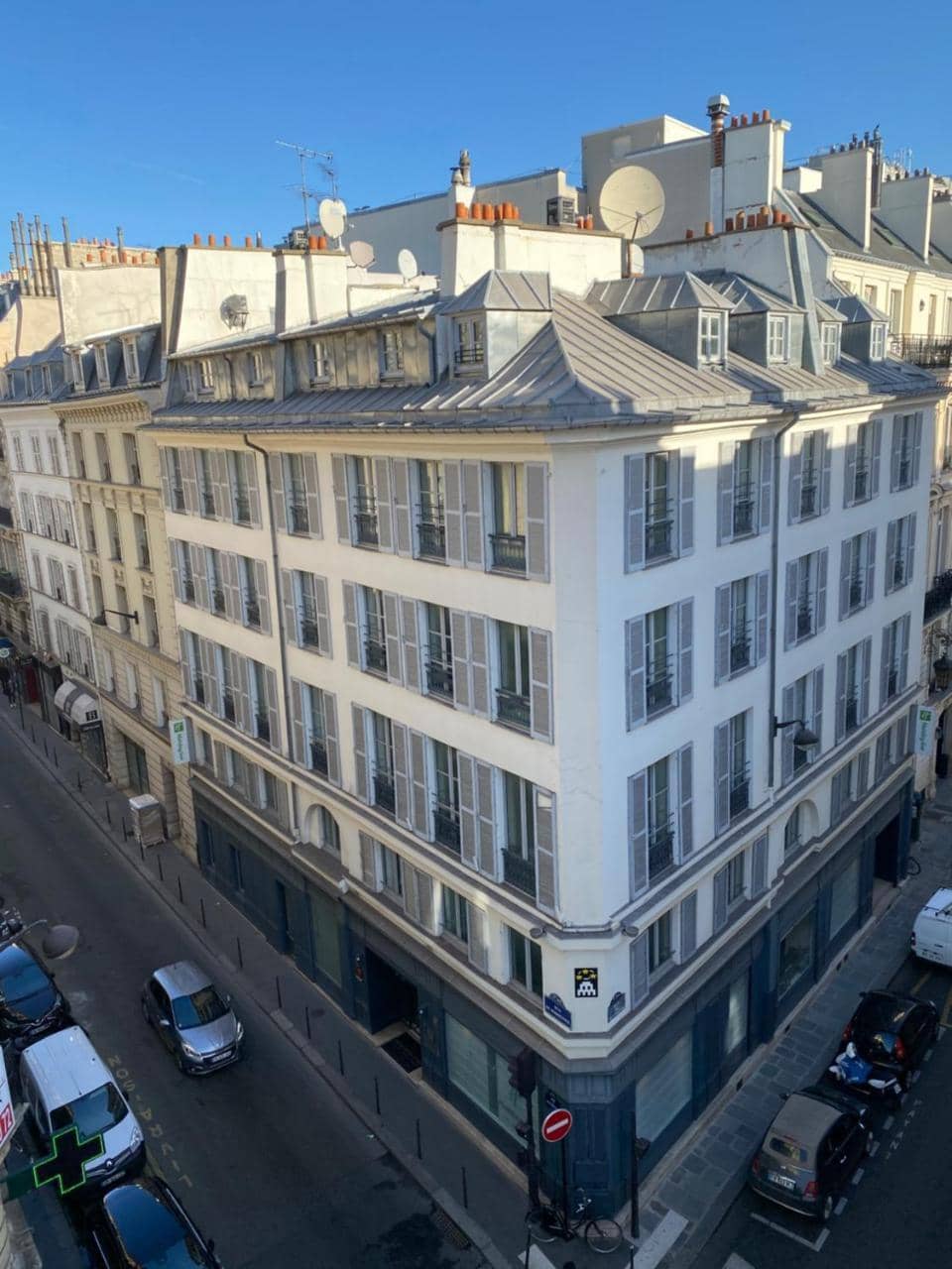 Holiday Inn Paris Palais de L’Elysee — 2