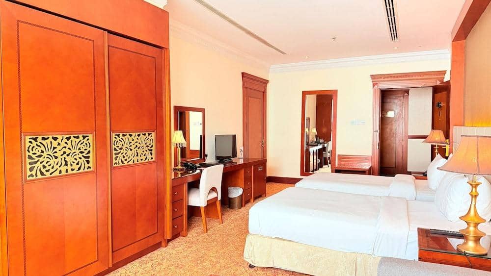 Grand Excelsior Hotel - Al Barsha — 3