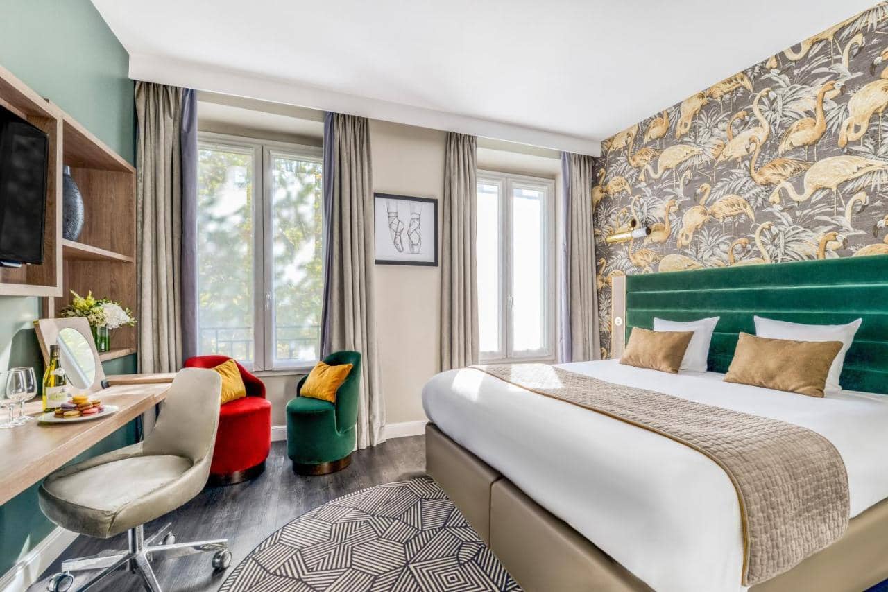 Hotel Opera Opal — 2