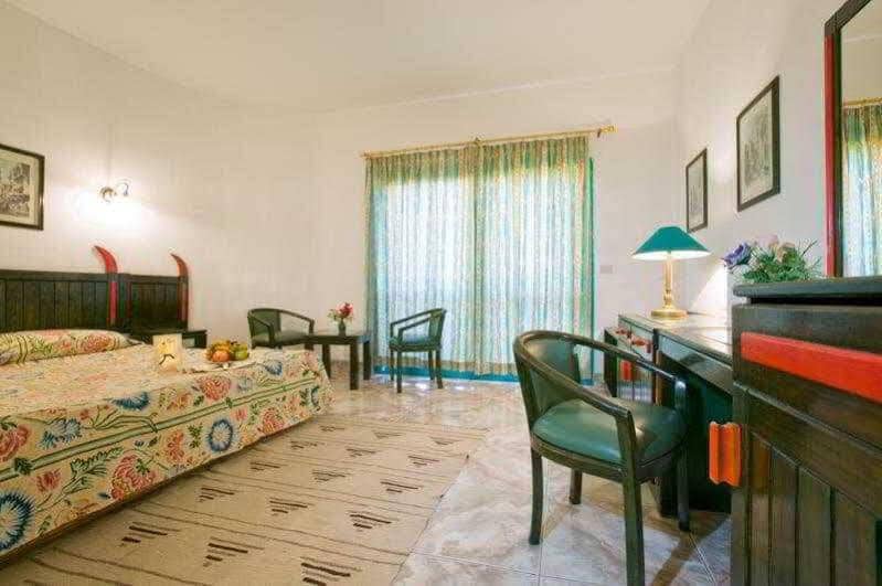 El Samaka Beach Hotel — 2