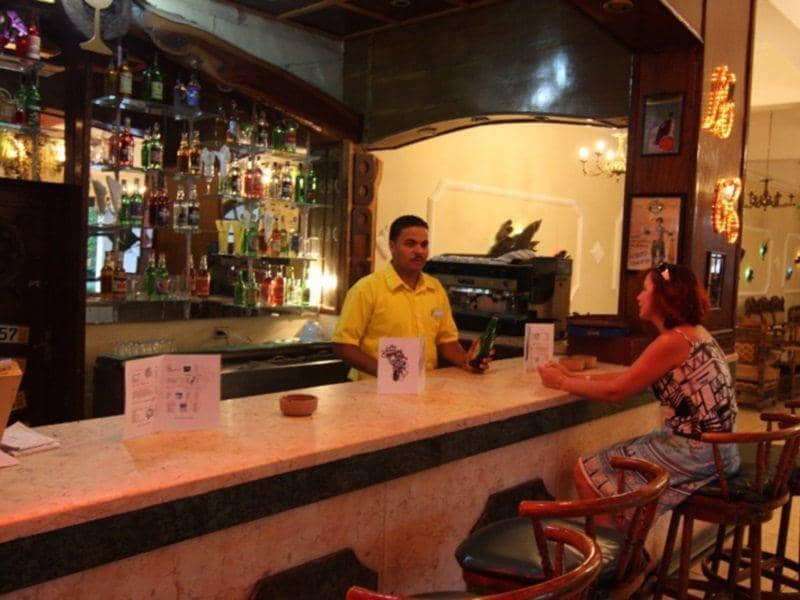 El Samaka Beach Hotel — 3