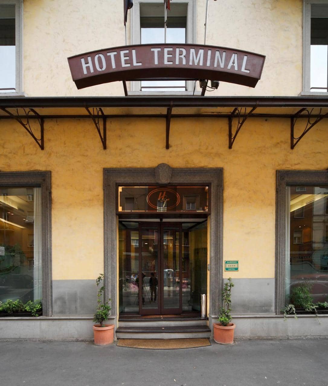 Terminal — 3