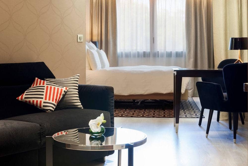 AC Hotel Paris Porte Maillot — 3