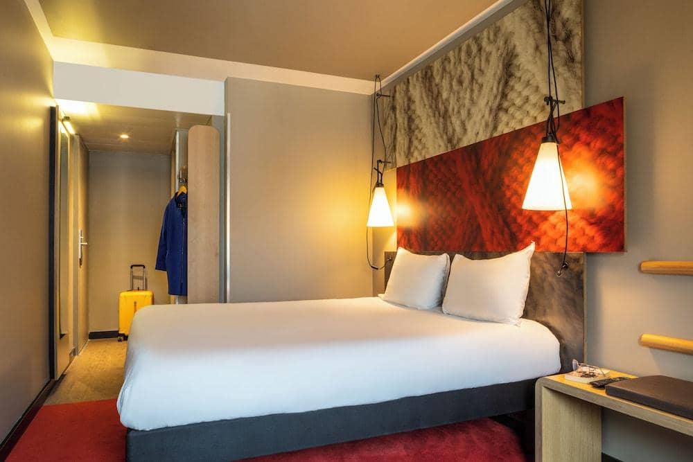 Hotel Ibis Paris Gare du Nord la Fayette 10eme — 4