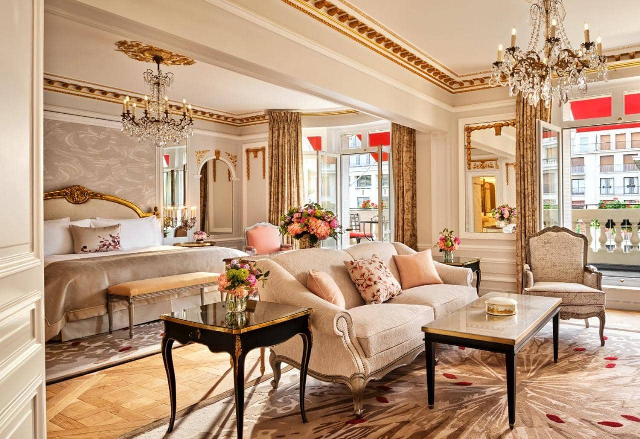 Plaza Athenee — 2