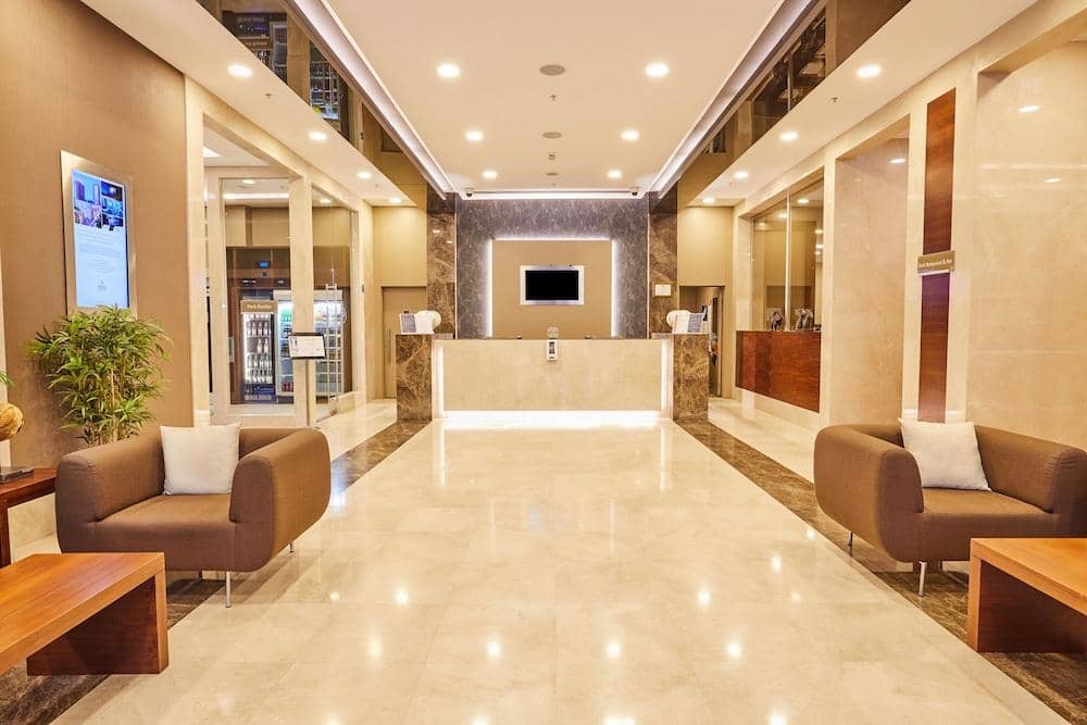 Park Dedeman Bostanci — 2