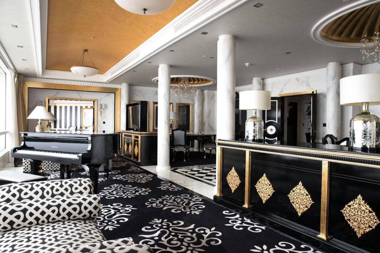 Jumeirah Emirates Towers — 5