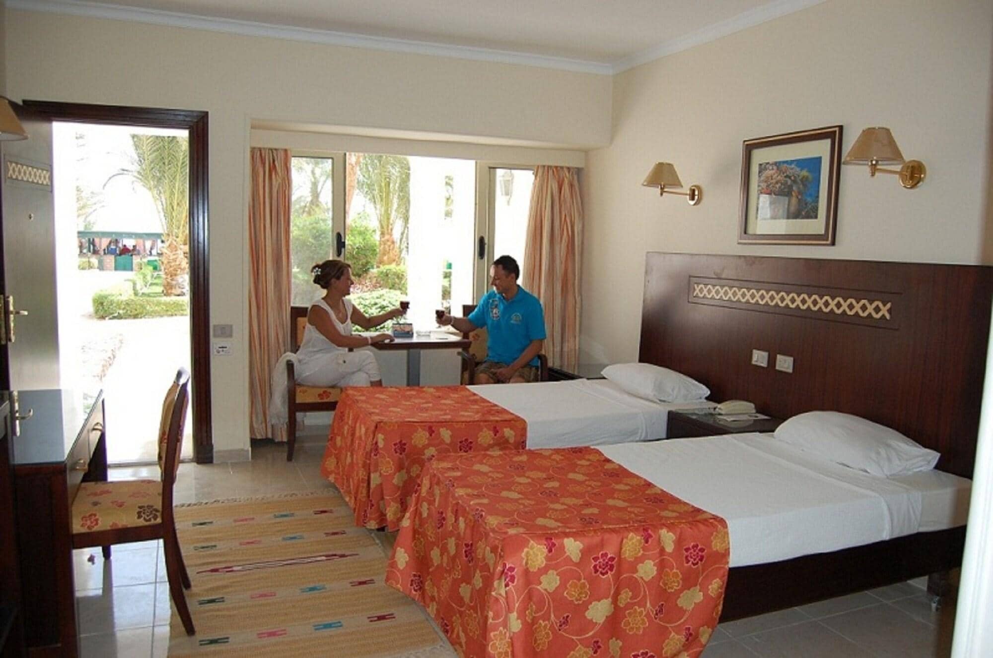 Menaville Safaga — 5