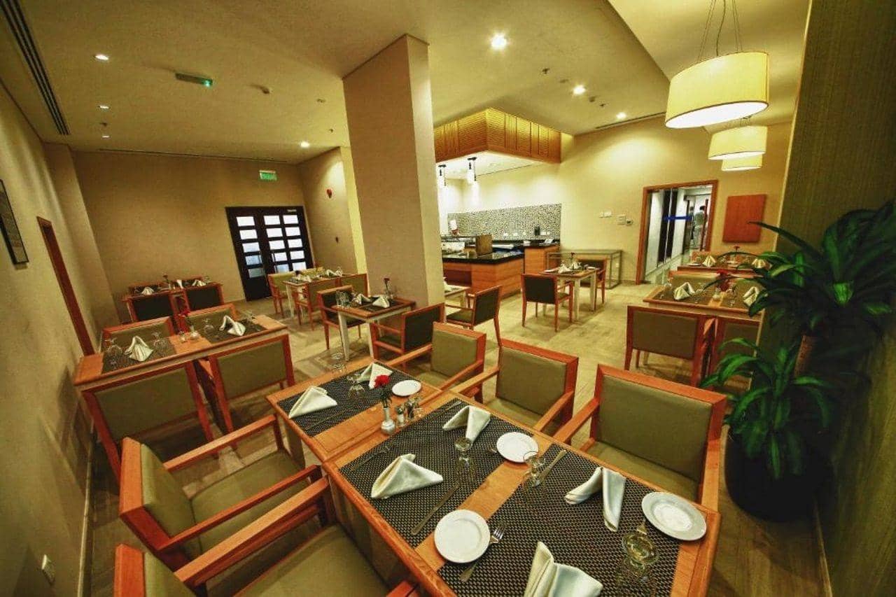 Lavender Hotel Deira — 3