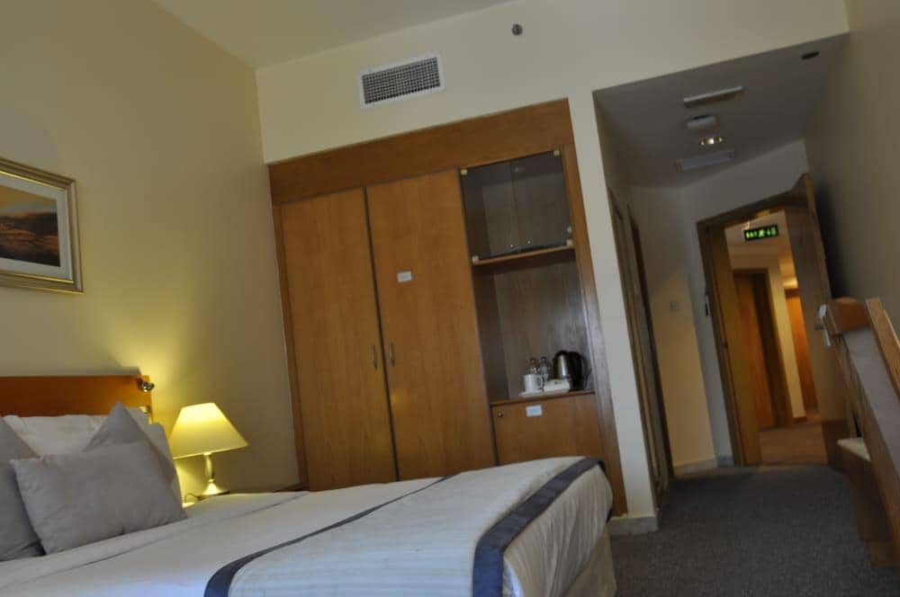 Lavender Hotel Deira — 4